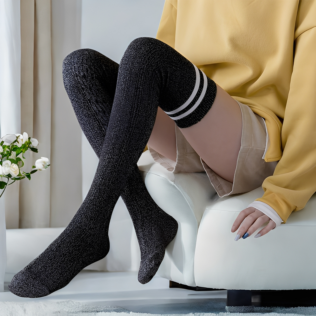 Zella - Stilvolle Damen-Overkneesocken