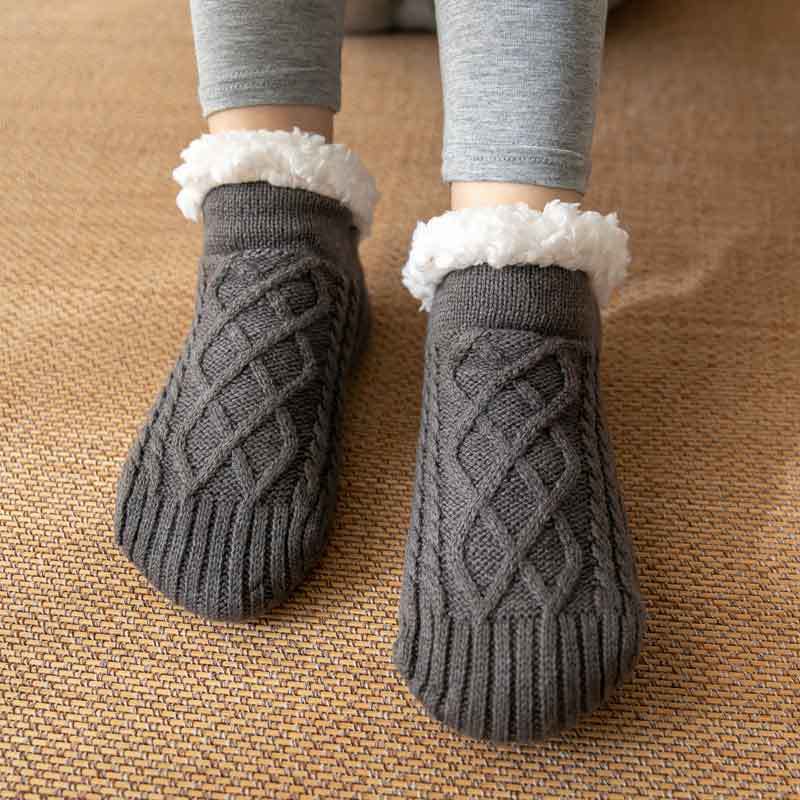 Raquel - Kuschelige, rutschfeste Damenplüschsocken für den Winter