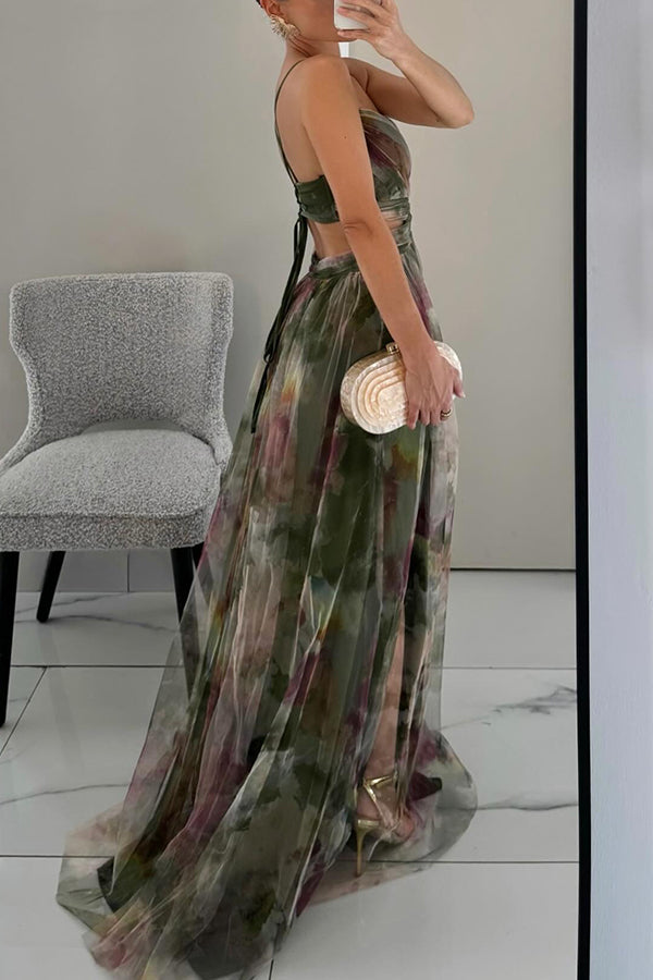 Aira – Raffiniertes Langarmkleid mit Bindebändern