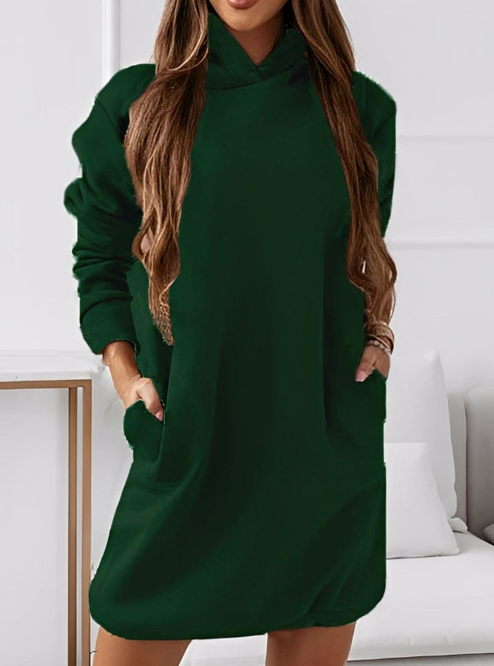 Michaela - Schickes, kurzes Damenkleid mit Kapuze