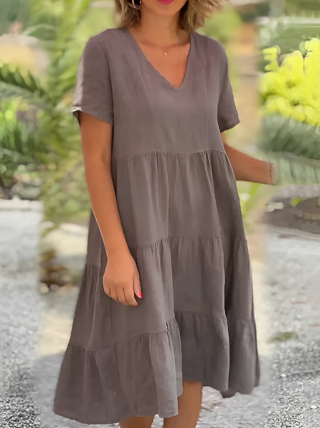 Ethelinda - Locker geschnittenes Damenkleid