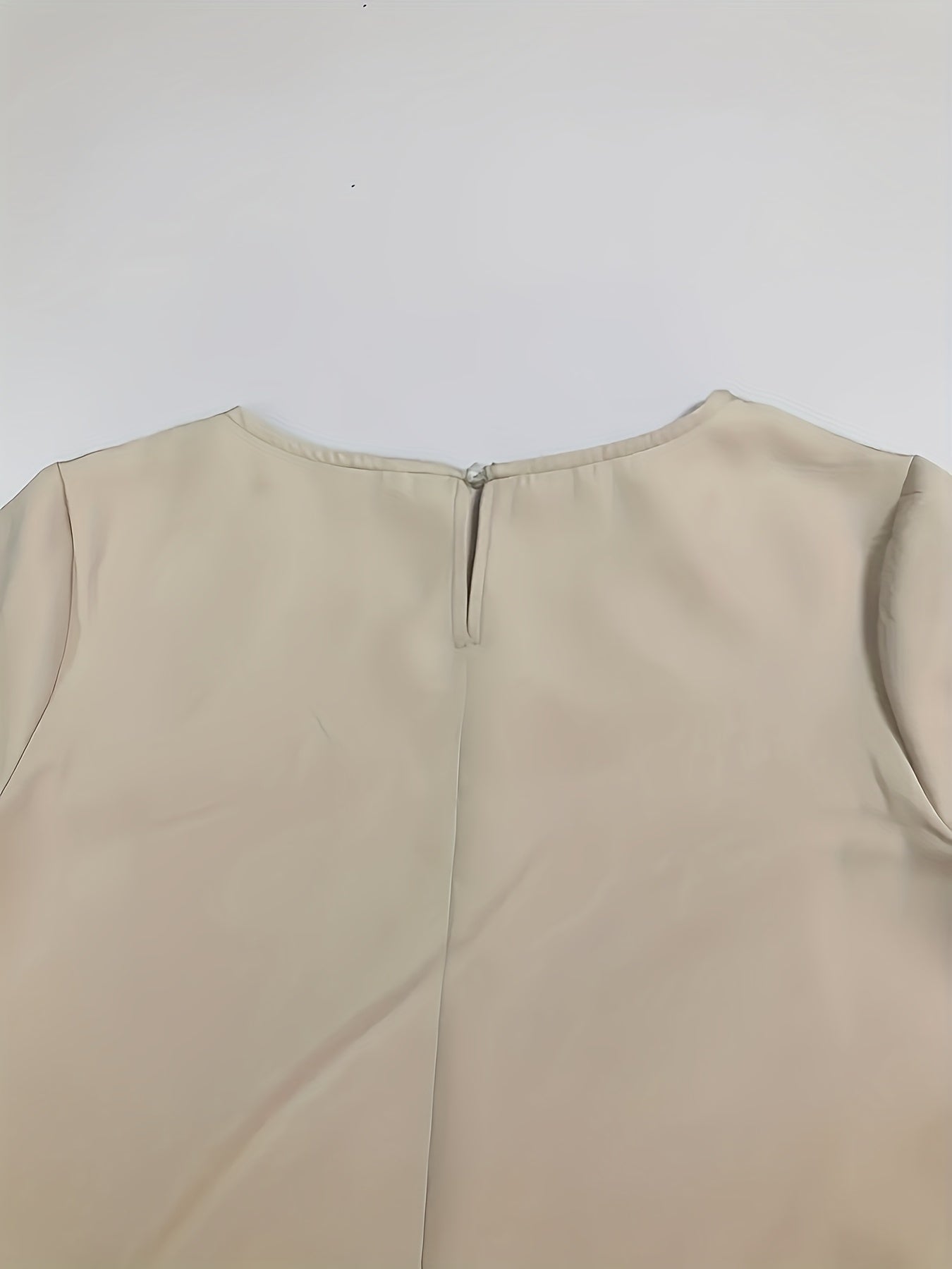 Laure – Fließendes Kleid mit geradem Schnitt und zeitlosem Stil