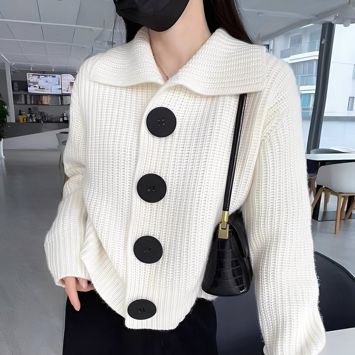 Alannah - Schicke Damenstrickjacke mit großen Knöpfen