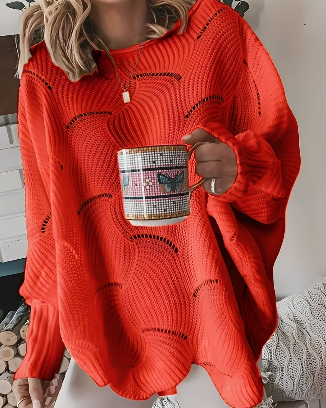 Kassandra - Stilvoller Damenpullover mit Ausschnitt