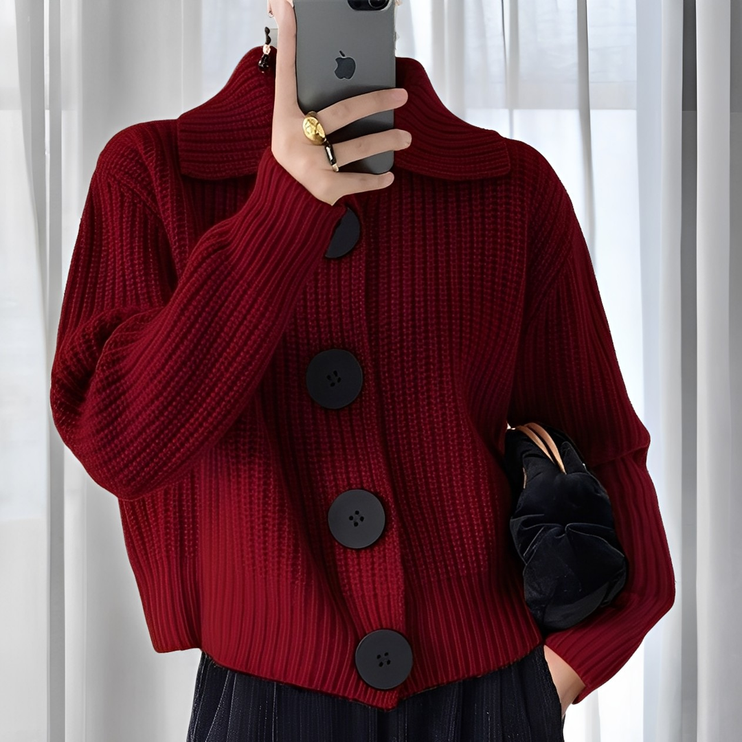 Alannah - Schicke Damenstrickjacke mit großen Knöpfen