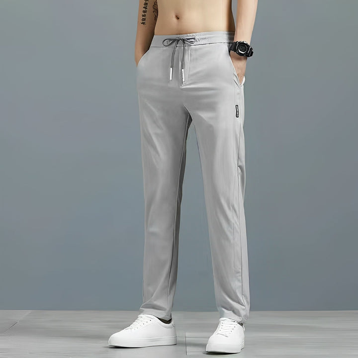 Tyrell - Bequeme Jogginghose für Männer mit enger Passform