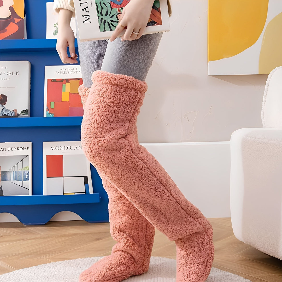 Camellia - Warme, überkniehohe Wintersocken für Damen