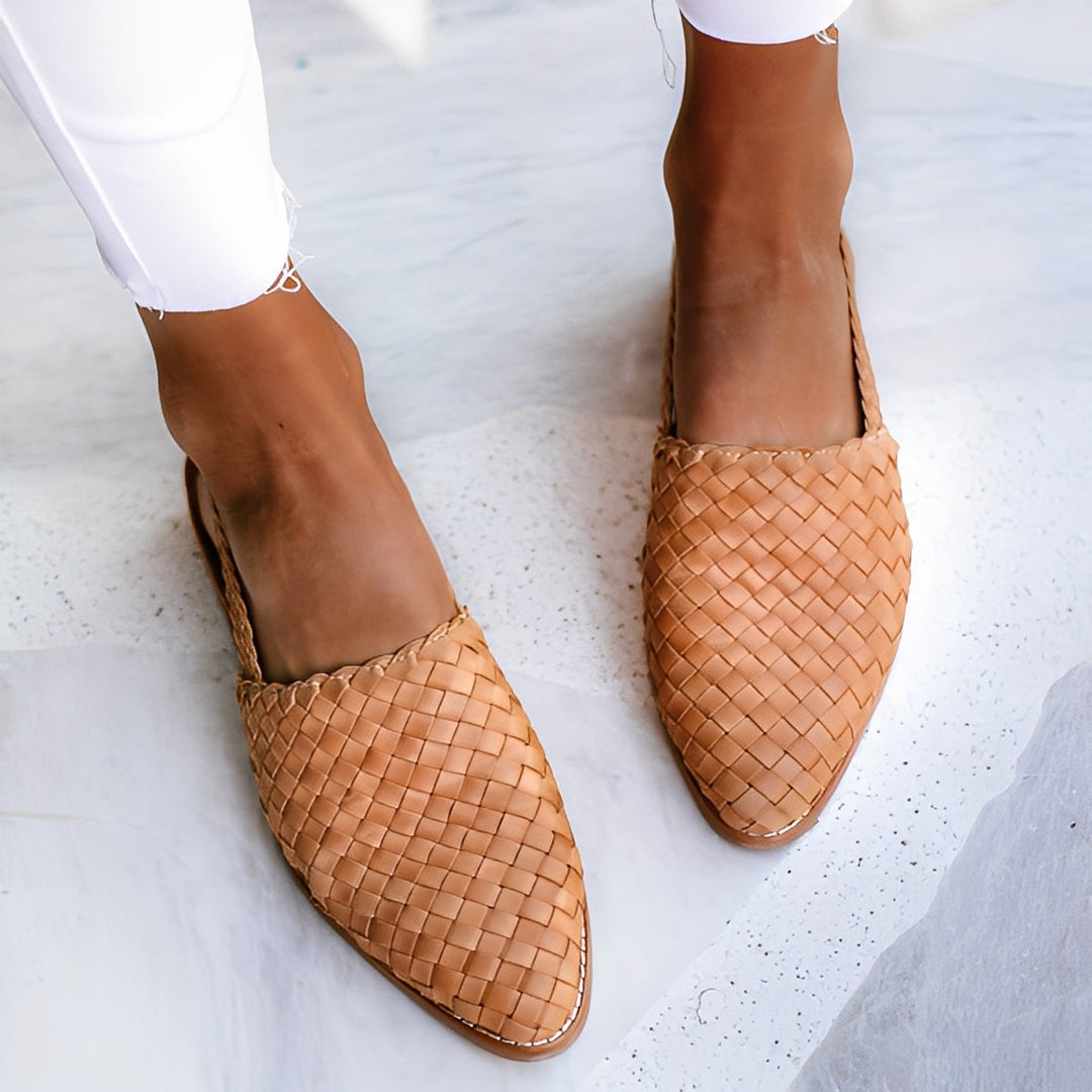 Shirley - Modische flache Frauenschuhe mit spitzer Spitze