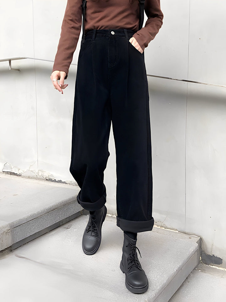 Shelbie - Weit geschnittene Cordhose für Damen im klassischen Design
