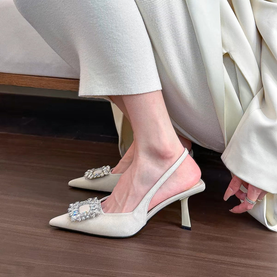 GlamourStep – Sandalen mit hohem Absatz und Satin-Schnalle