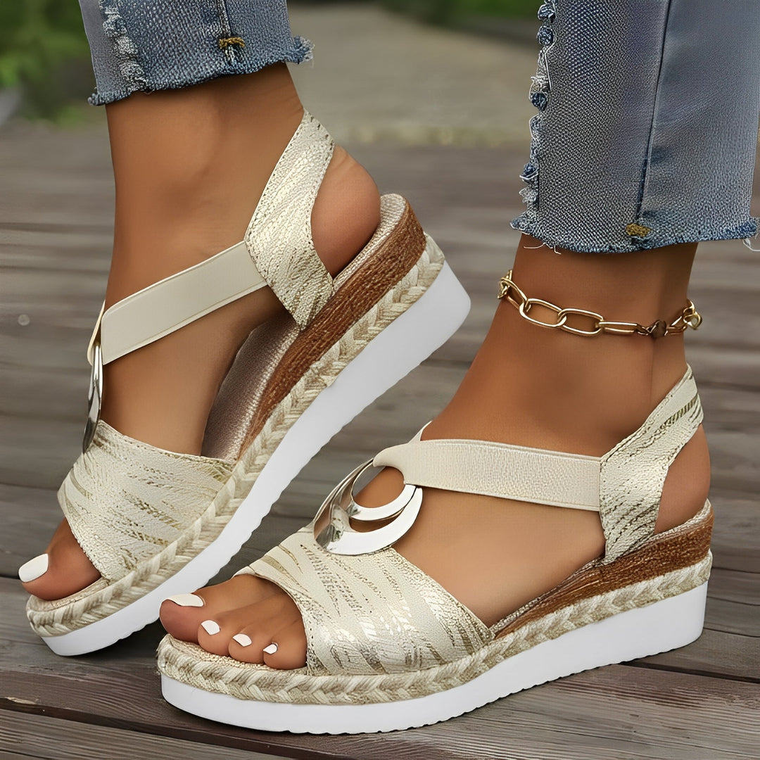 Mellony - Trendige Damensandalen mit Keilabsatz