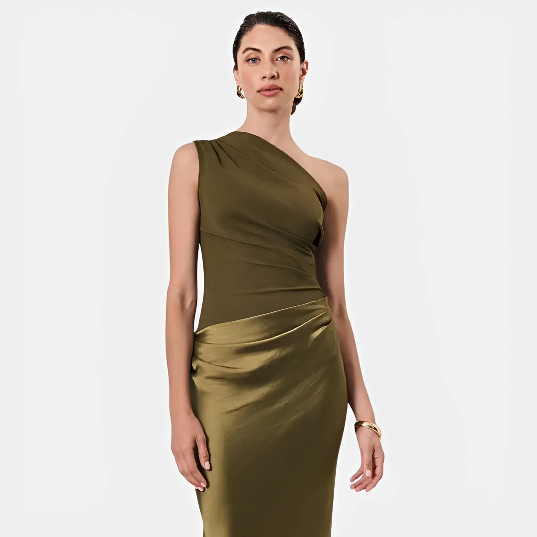 Tara – Schickes Kleid mit asymmetrischem Kragen und gerader Rock