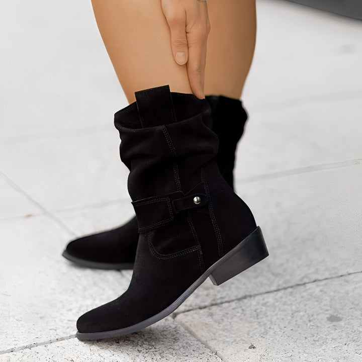 Celestine - Stilvolle kurze Damenstiefel mit abgerundeter Spitze