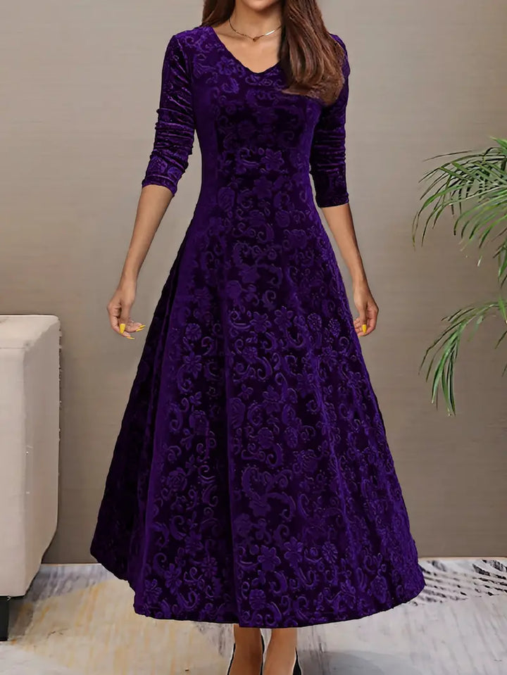 Sophiena – Midi Zeitlose Eleganz