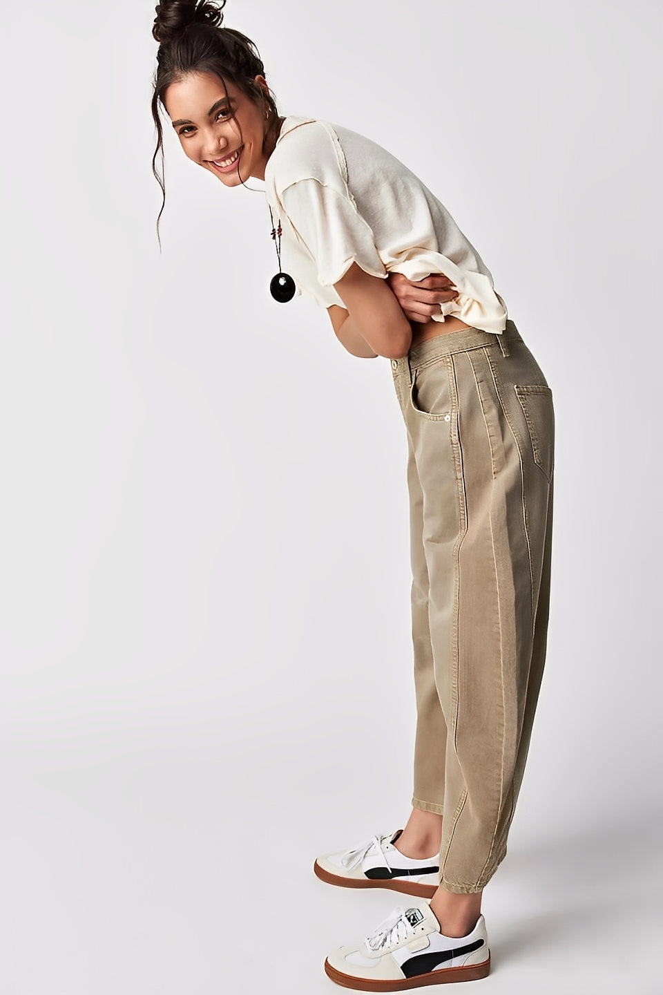 Adrienne - Klassische, weit geschnittene Barrel-Jeans für Frauen