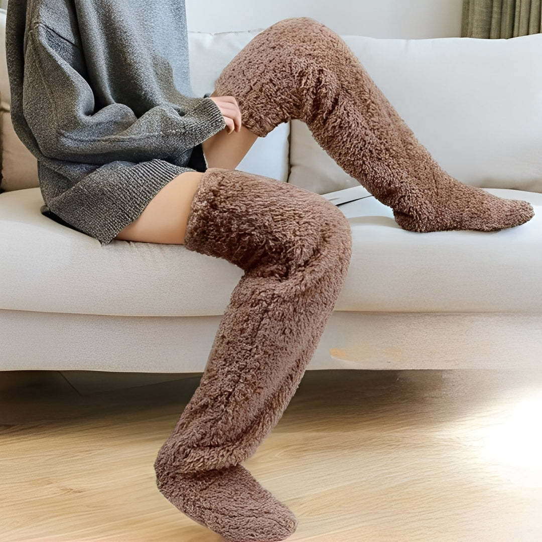 Camellia - Warme, überkniehohe Wintersocken für Damen