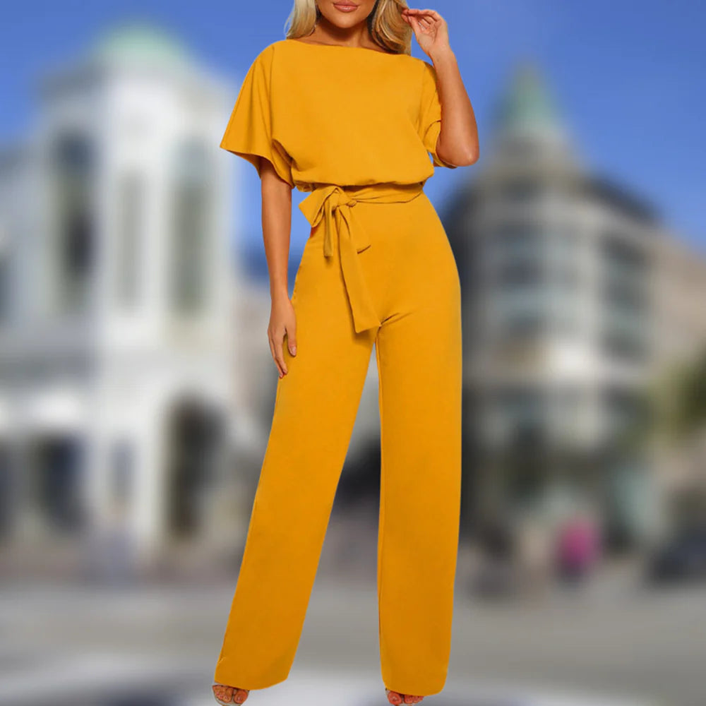 Toni - Klassische Eleganz in einem Jumpsuit