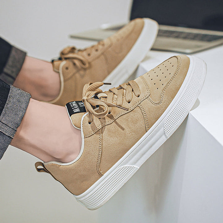 Romilly - Bequem flache Sneaker für Herren