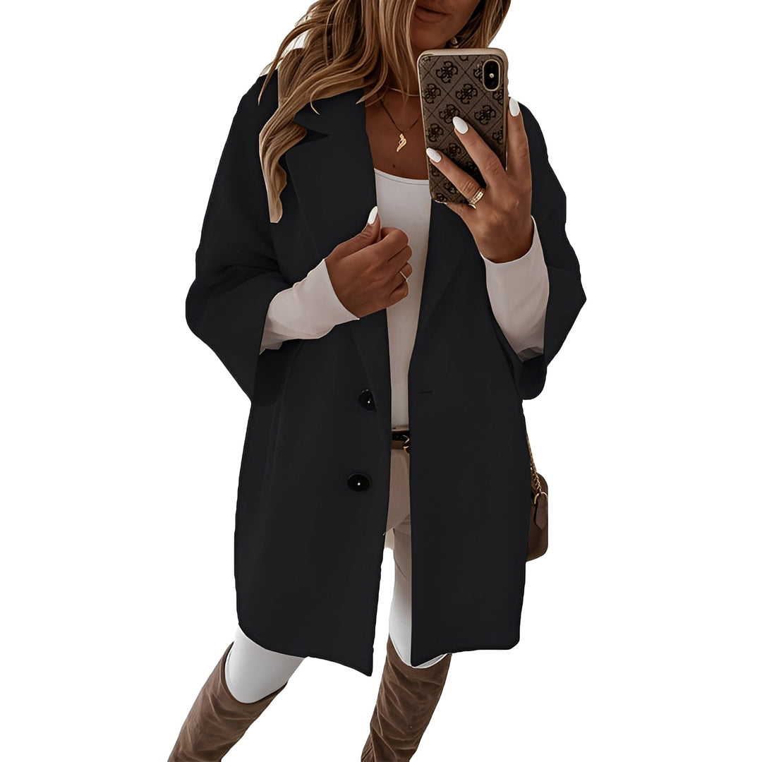 Lindsie - Figurbetonte Damenjacke mit Knöpfen