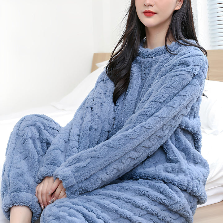 Melyssa - Komfortabler, warmer Damenpyjama