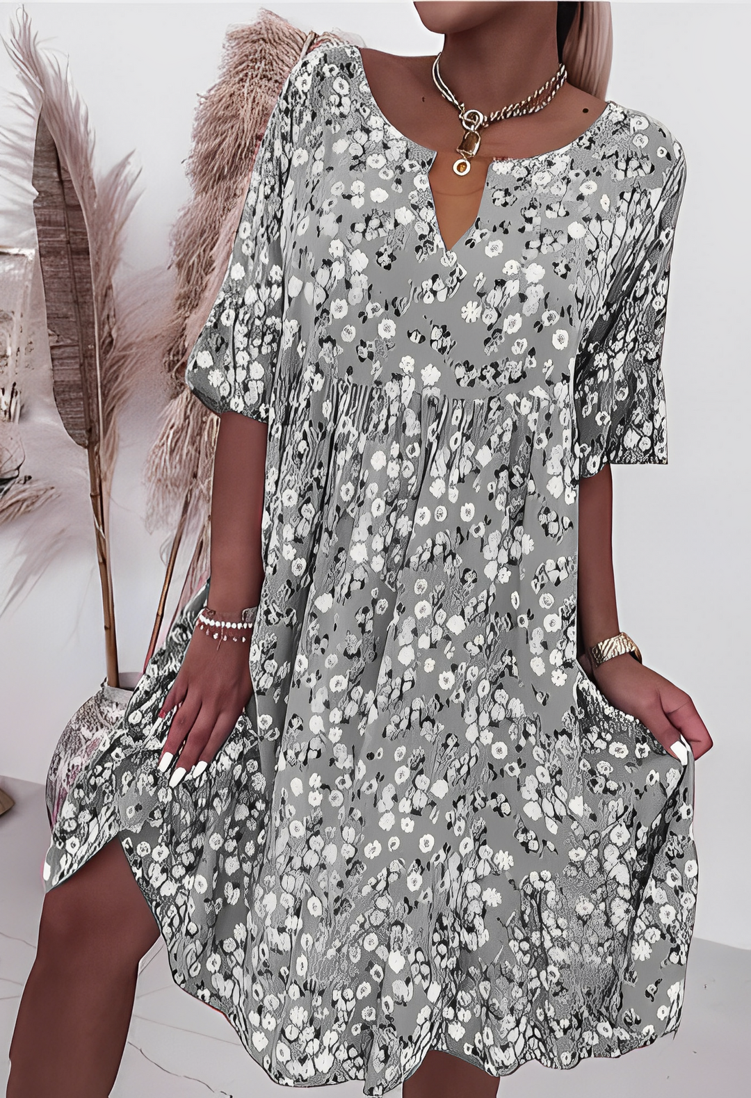 Muriel - Blumendesign mit V-Ausschnitt für Damen