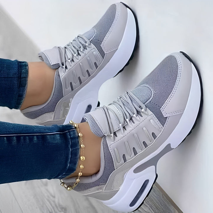 Charnette - Bequeme Damen-Keilabsatzschuhe