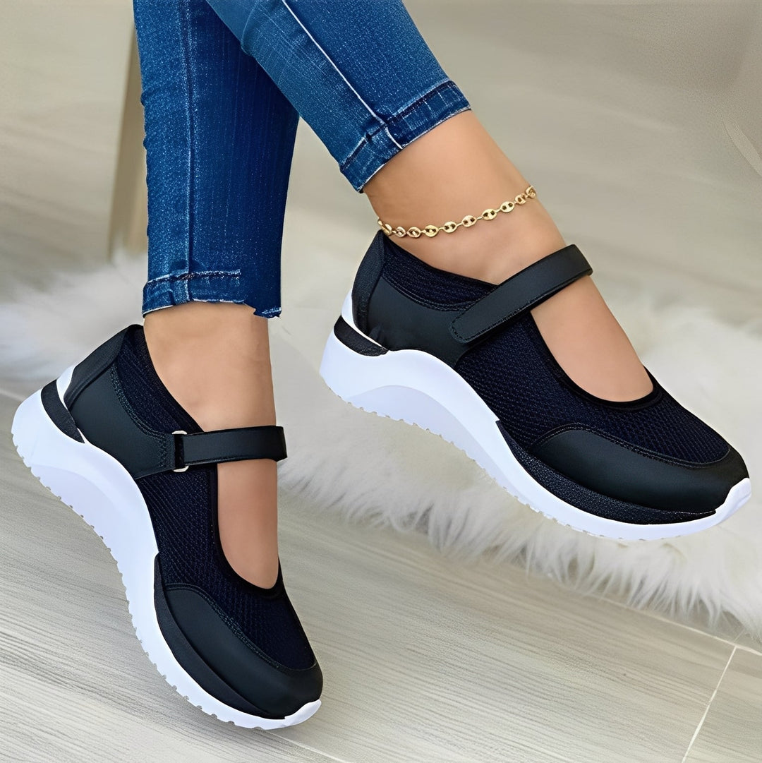 Nichola - Trendige Sandalen für Damen mit Netzriemen