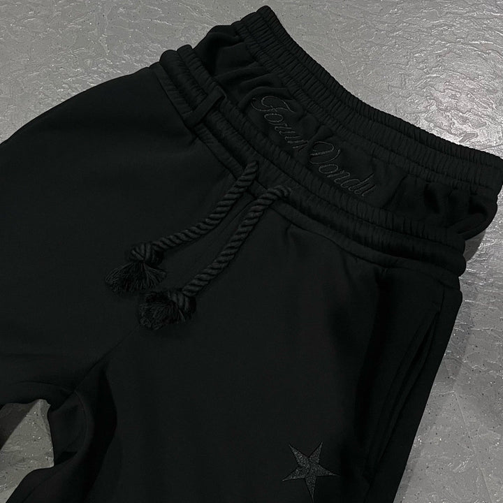 Felix – Weite Unisex-Sporthose