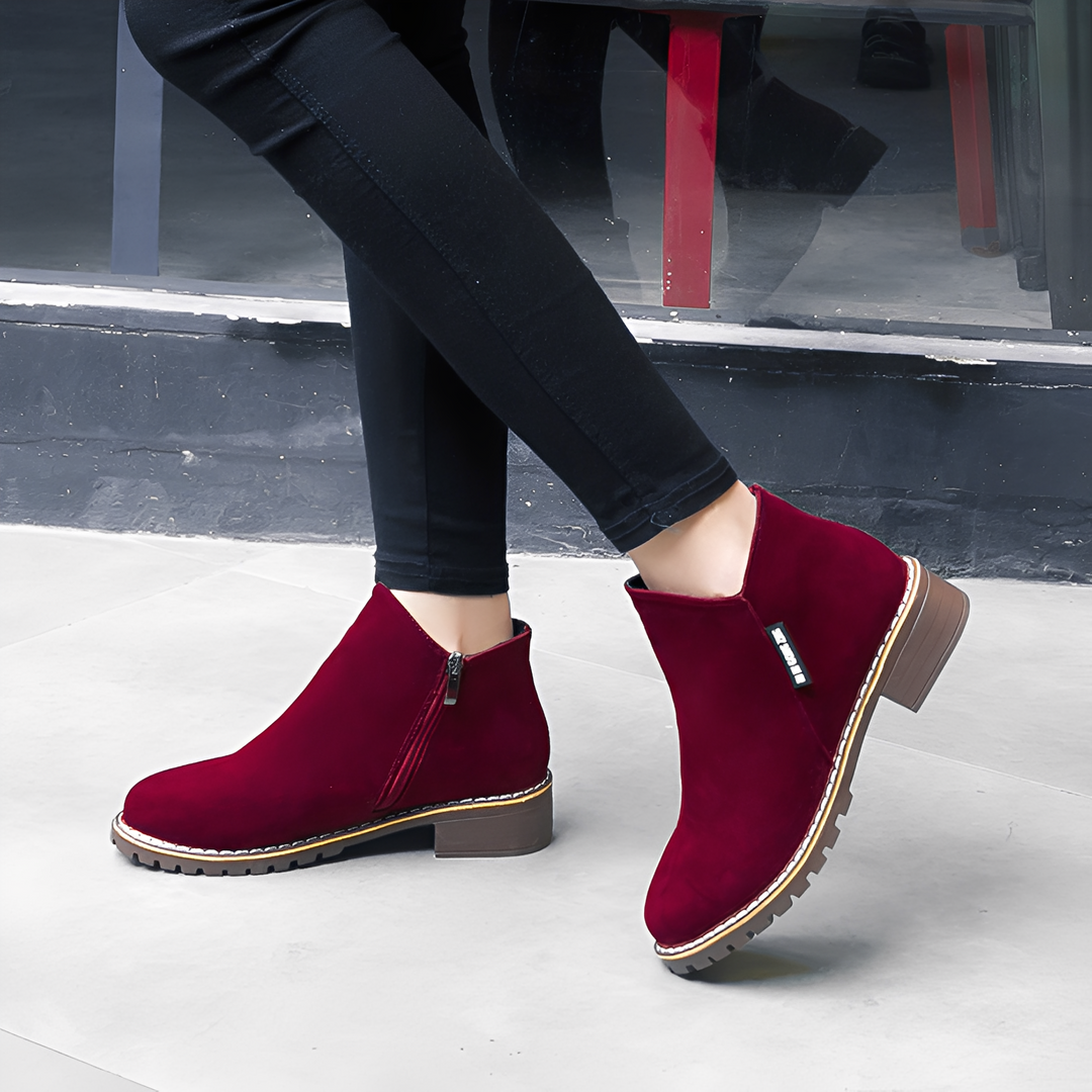 Chantelle - Modische Wildlederstiefel für Damen