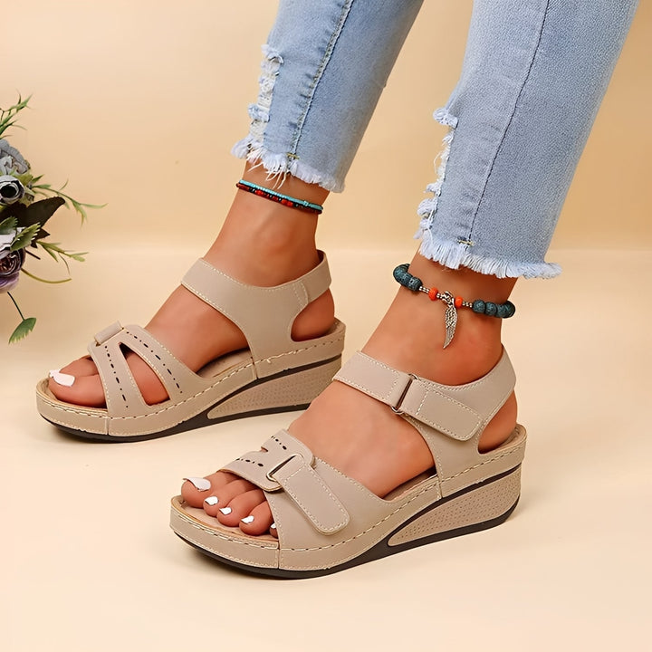Marissa - Bequeme Plateau-Sandalen mit Trägern für Frauen