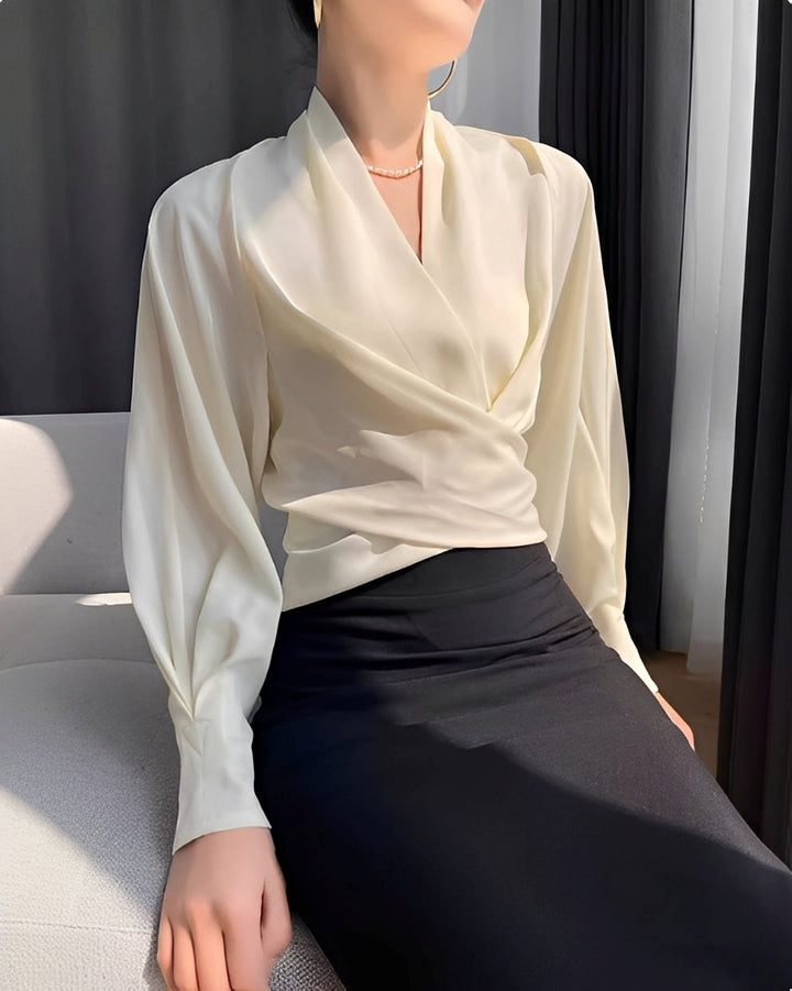 Annora - Elegante langärmelige Satinbluse für Damen