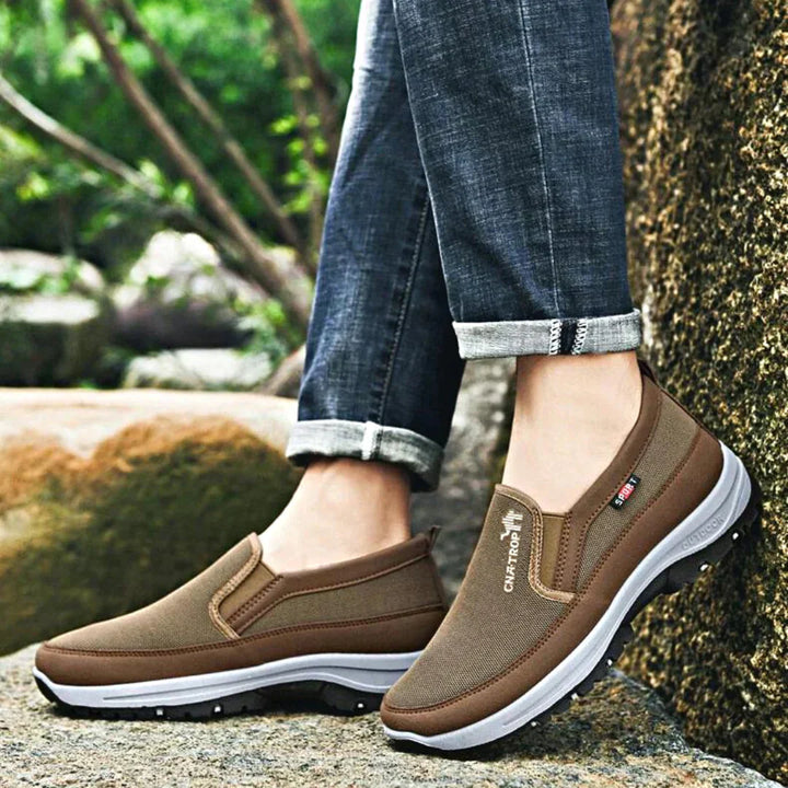 Bruce - Komfortable Mesh-Herrenschuhe für Wanderungen