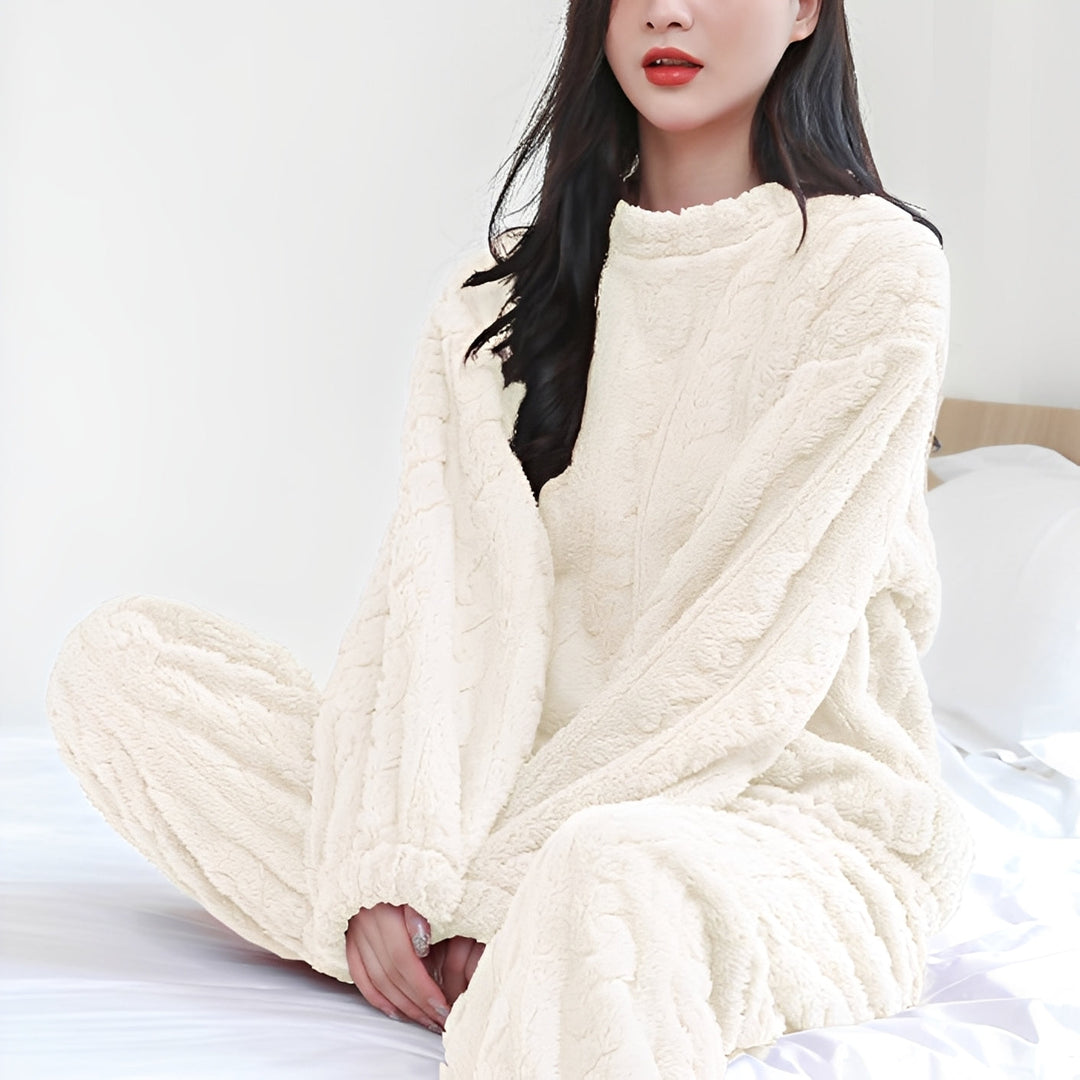 Melyssa - Komfortabler, warmer Damenpyjama