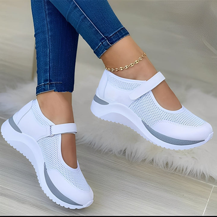 Nichola - Trendige Sandalen für Damen mit Netzriemen
