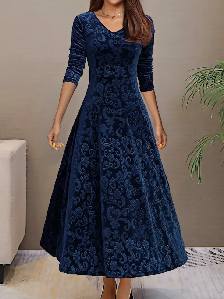 Sophiena – Midi Zeitlose Eleganz