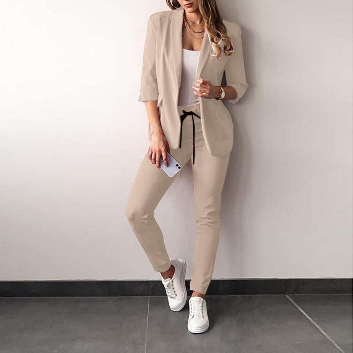 Farrah - Elegantes und Müheloses Blazer- und Hosen-Set