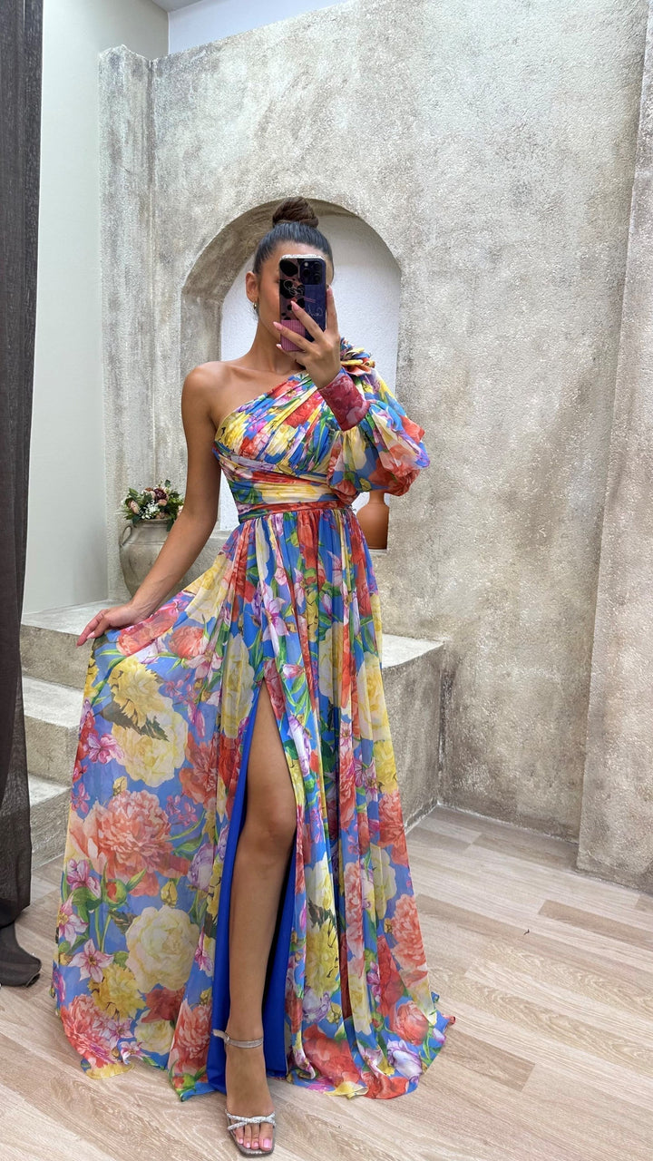 Sylvia - Leichtes Schulterkleid für Sommerpartys