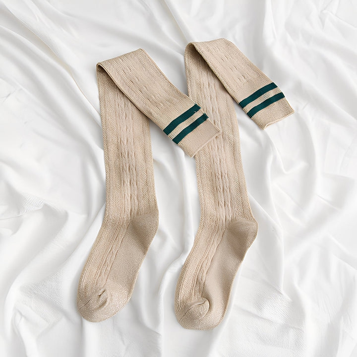 Zella - Stilvolle Damen-Overkneesocken