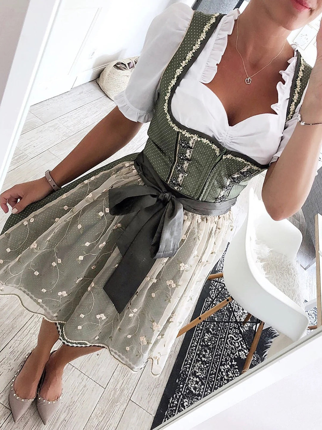 Cassarah - Damen Trachtenkleid mit Jacquard Spitze