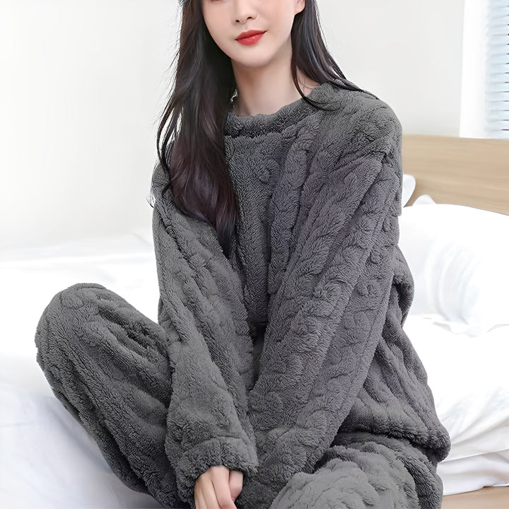 Melyssa - Komfortabler, warmer Damenpyjama
