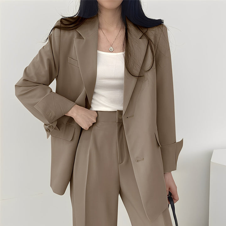Alethea - Schickes Set aus weiter Jacke und Hose für Damen
