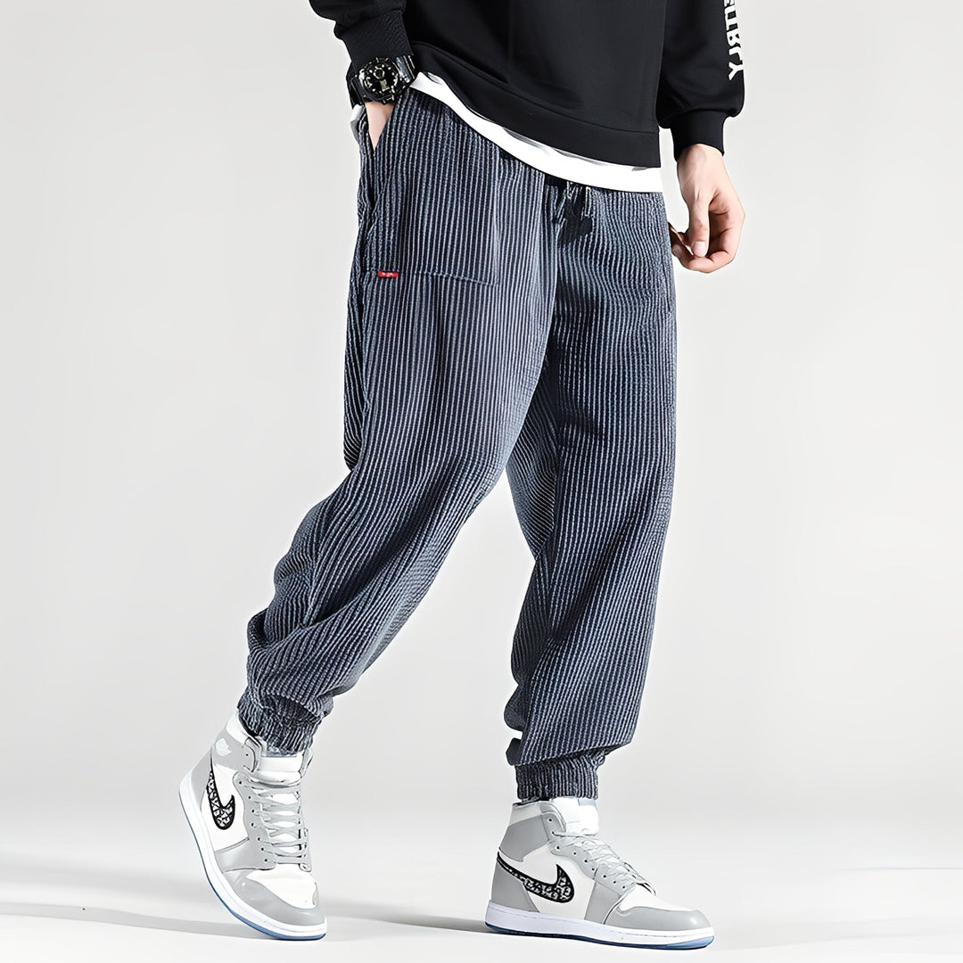 Kodey - Bequeme und weite Cordhose für Herren