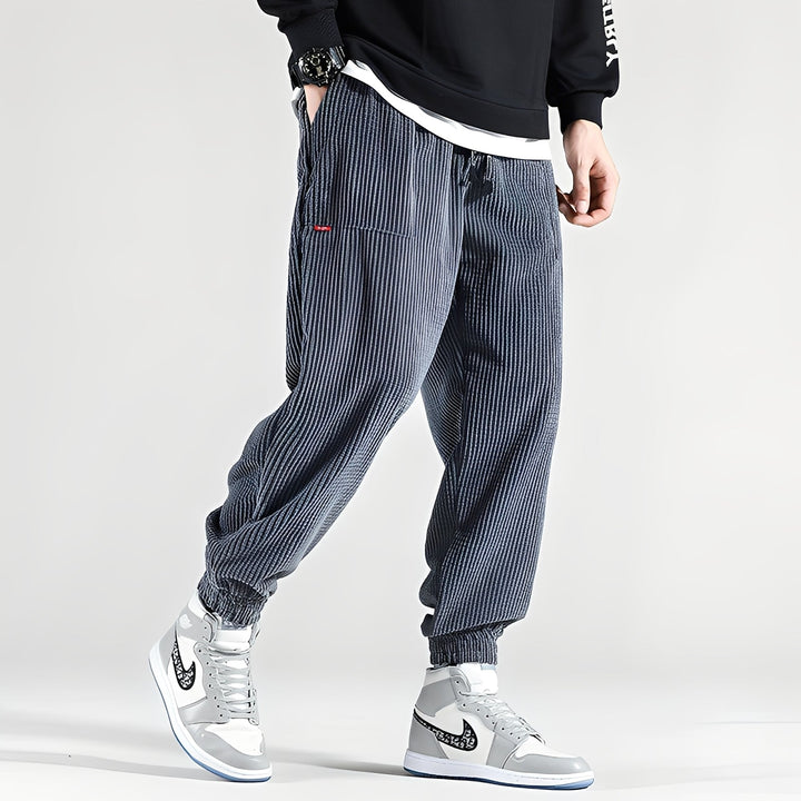 Kodey - Bequeme und weite Cordhose für Herren