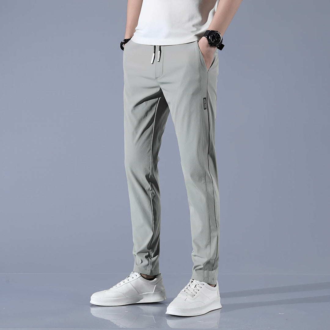Tyrell - Bequeme Jogginghose für Männer mit enger Passform