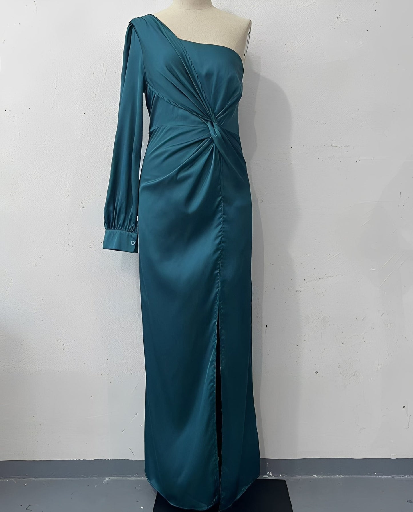 Jenna - Elegantes Damen-Abendkleid mit Schlitz