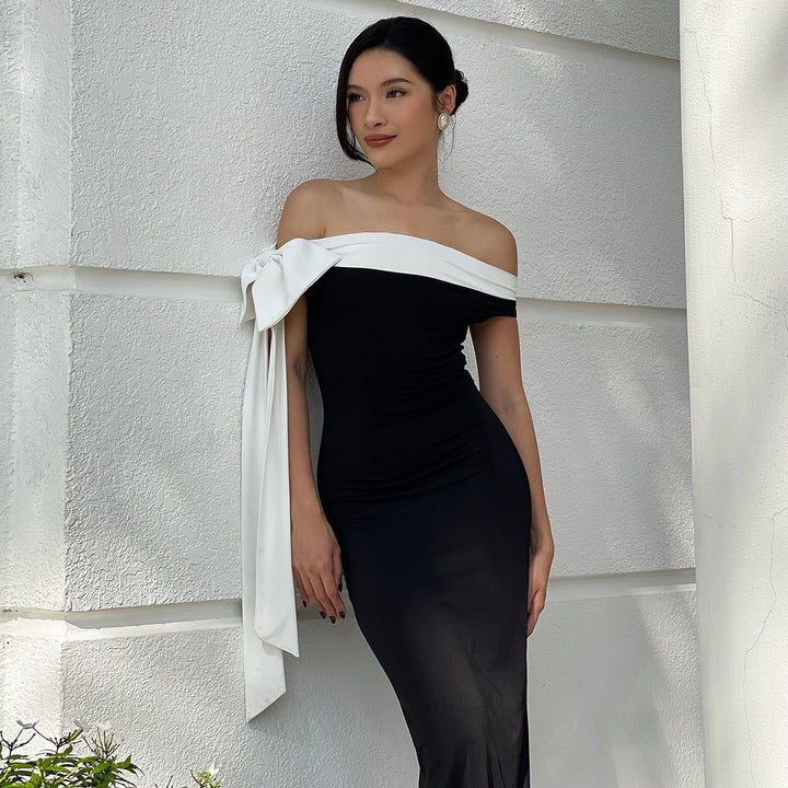Atasha - Schmal geschnittenes Kleid mit offenen Schultern und Schleife