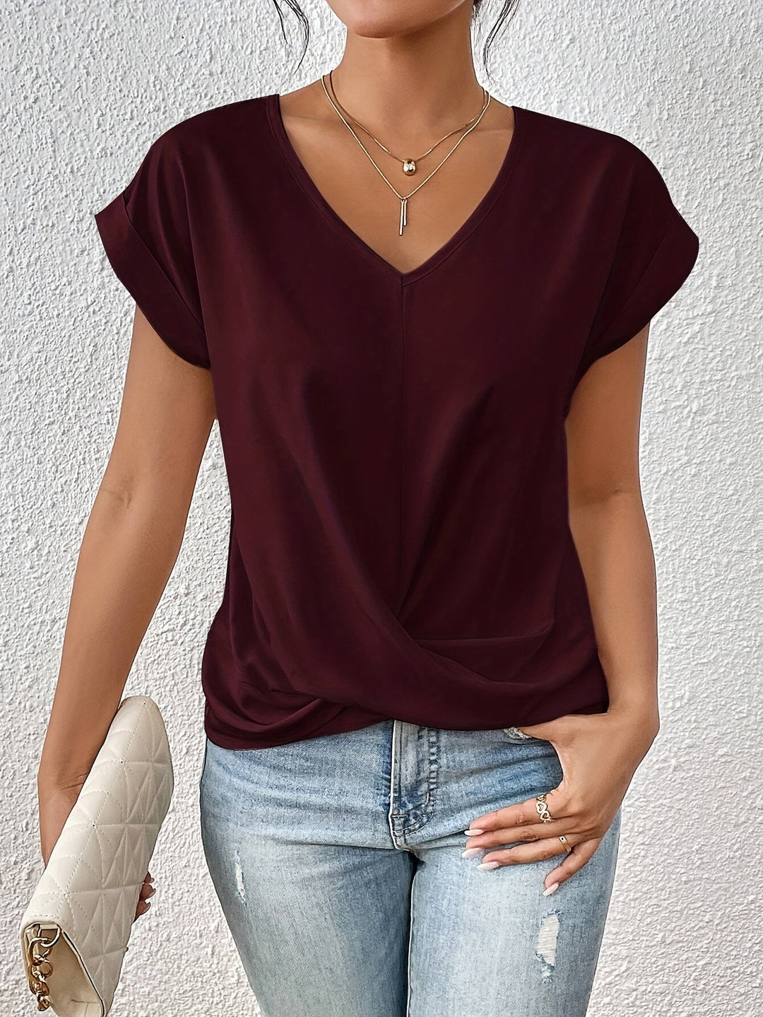 Gunnhild - Damenshirt mit Herzausschnitt