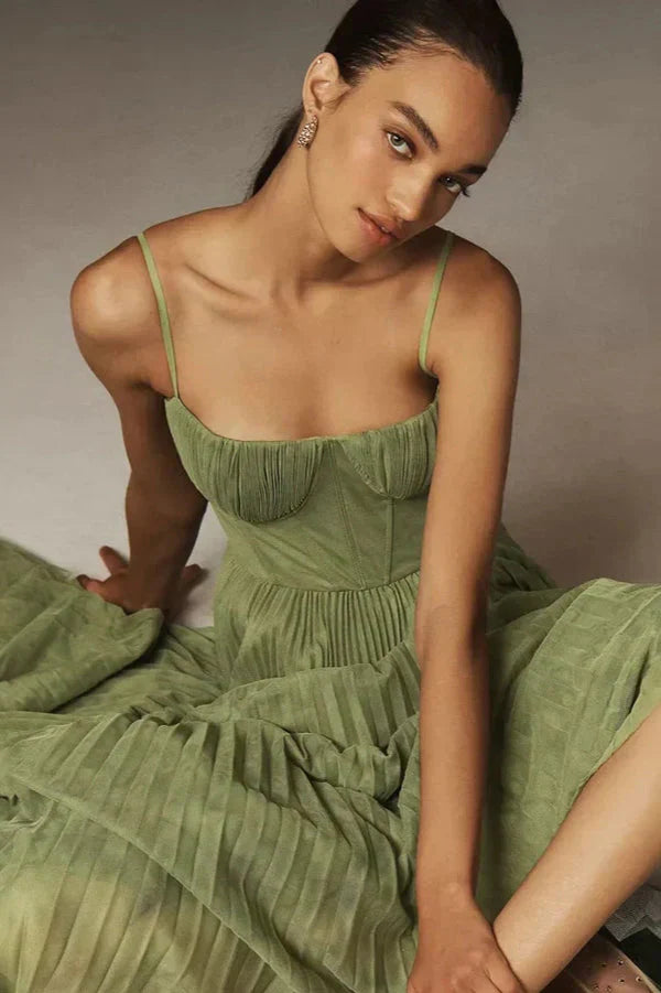Amabelle - Feminin und Raffiniert Midi Kleid