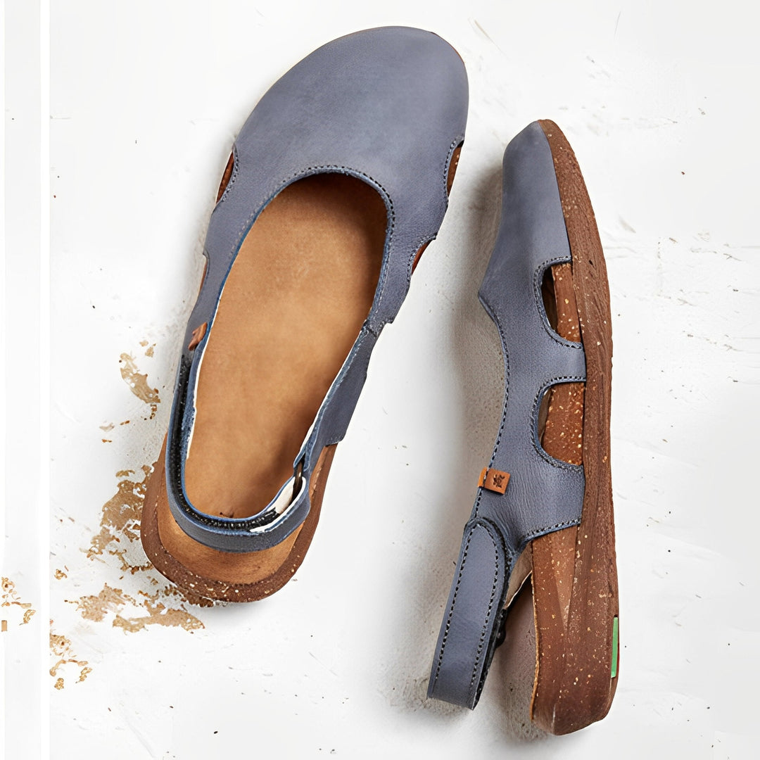 Alexus - Stylische flache Damensandalen