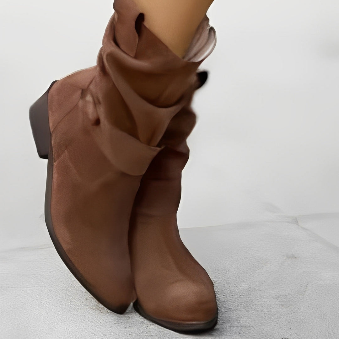 Celestine - Stilvolle kurze Damenstiefel mit abgerundeter Spitze